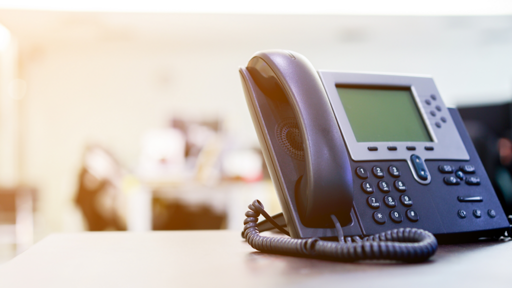 Do Answering Services Differ From Customer and Dispatch Companies?